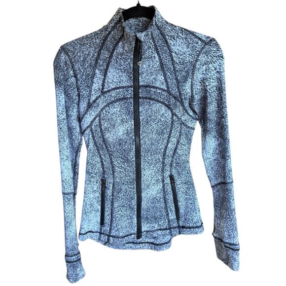 Lululemon Define Jacket Size 4 Luon Denim Twill Black White Sporty Athleisure - Picture 3 of 10